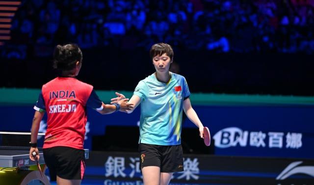 王曼昱3比0阿库拉 国乒六女将均进澳门世界杯16强